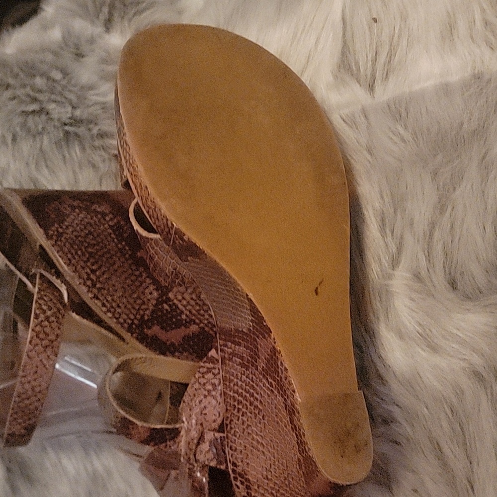🐧🦕 wedges - Picture 6 of 6